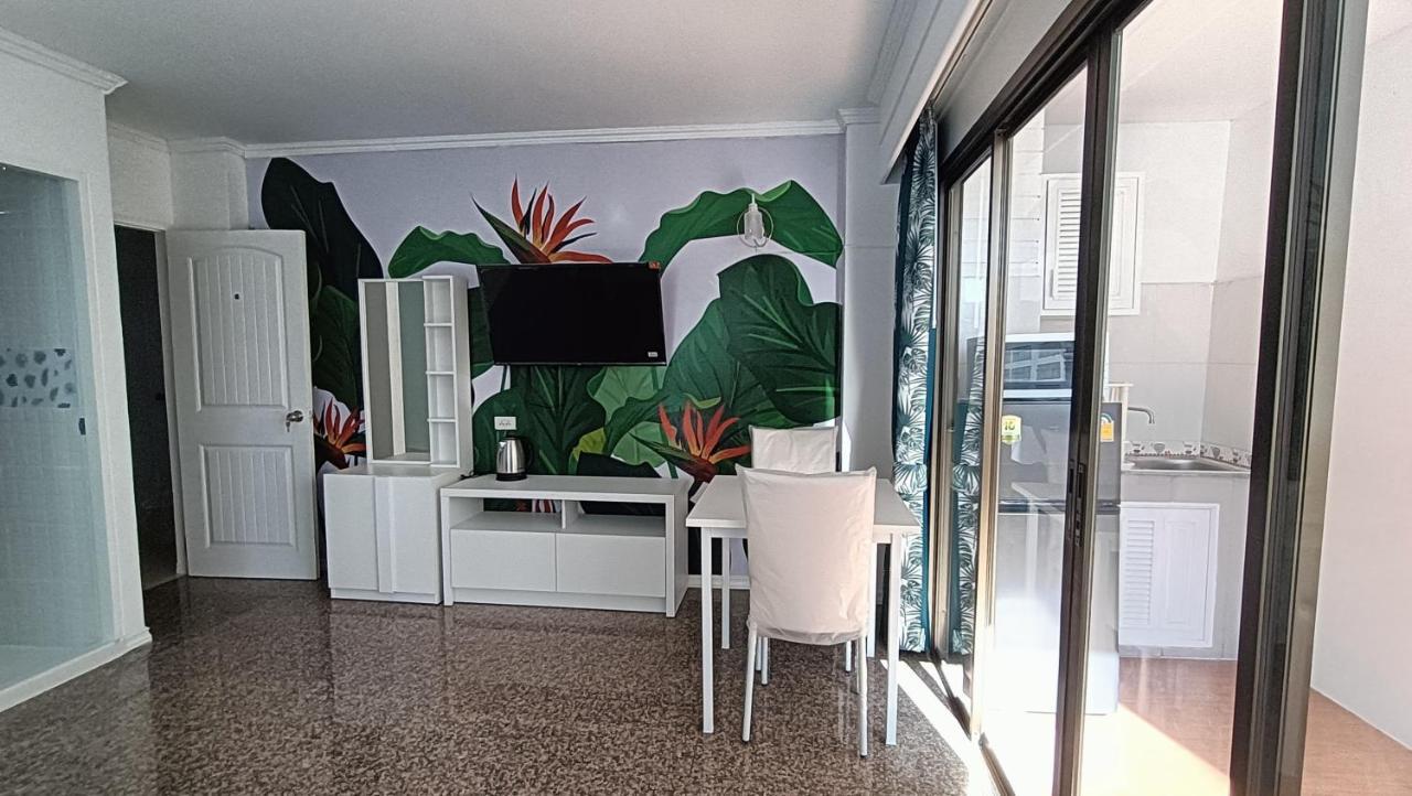 Boho Rent A Room Jomtien Beach Exterior photo