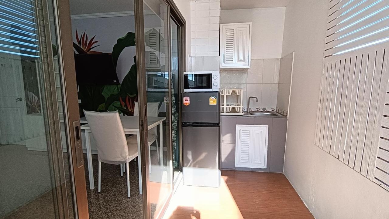 Boho Rent A Room Jomtien Beach Exterior photo