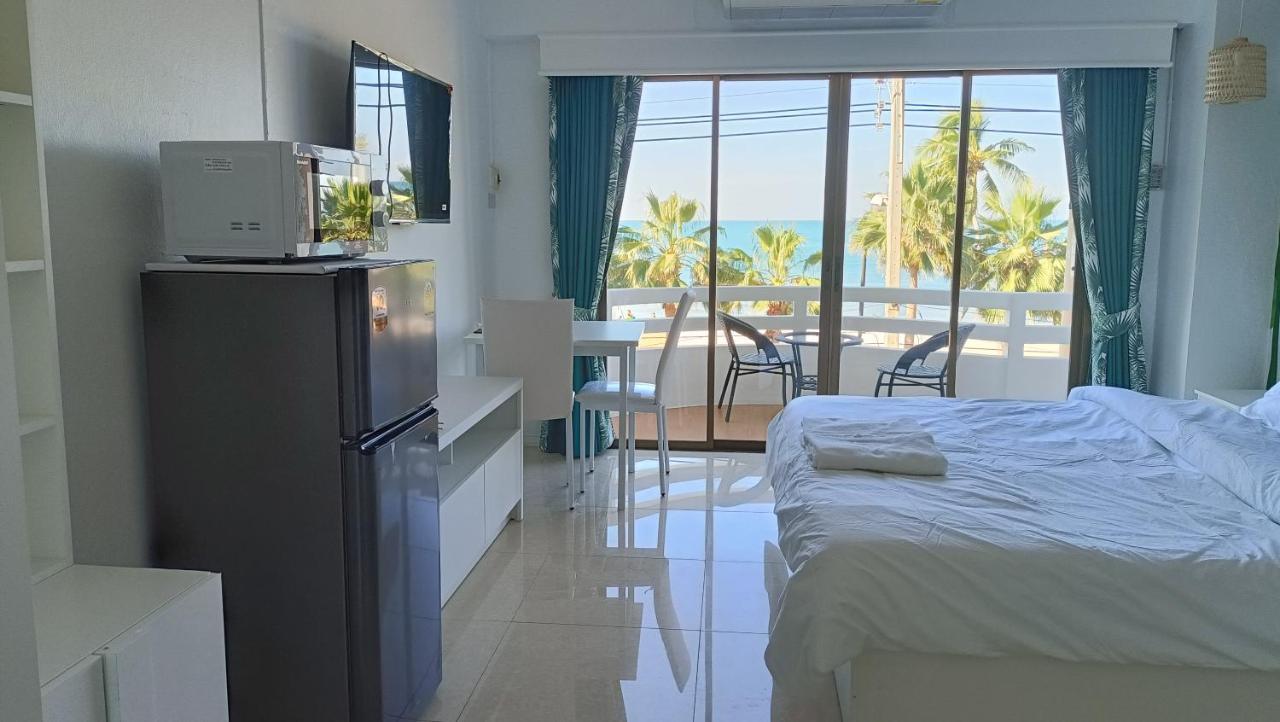 Boho Rent A Room Jomtien Beach Exterior photo